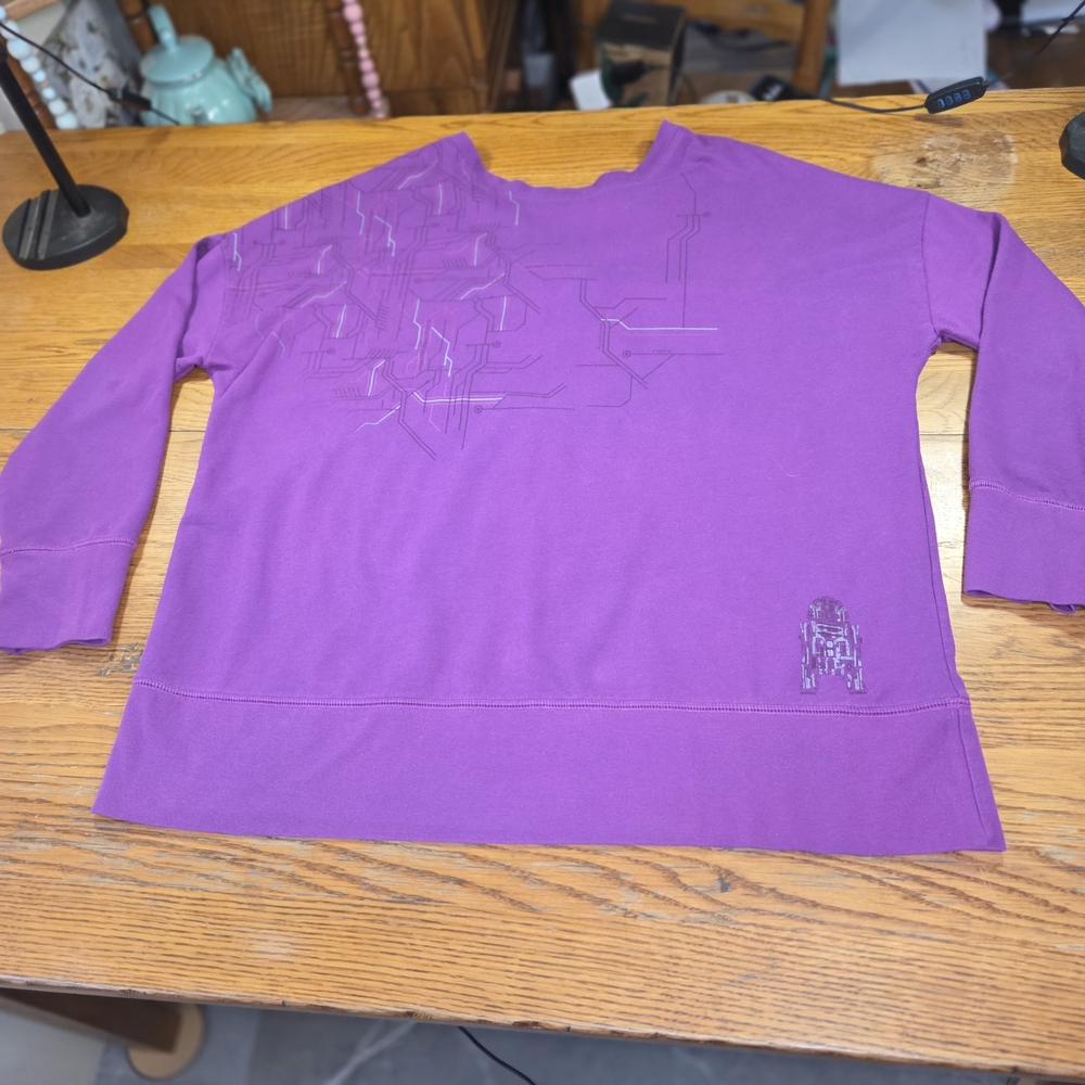Star Wars R2-D2 Depot Purple Sweatshirt With V Neck Back. Size 1X. OOCP